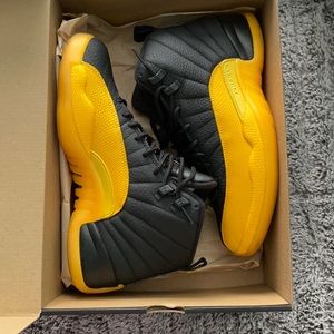 Jordan 12’s